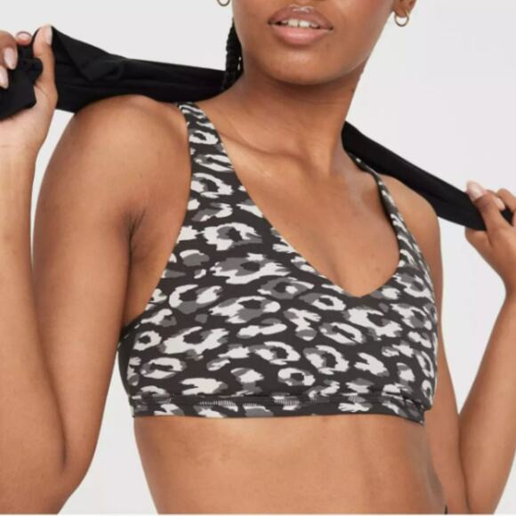 Offline by Aerie Women's Gray Black Animal Print Sports Bra Size Large - Picture 1 of 7